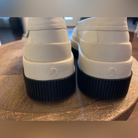 NEW! Sperry Highland White Platform Loafer Slip On Shoe - SZ 6.5 - Picture 3 of 13